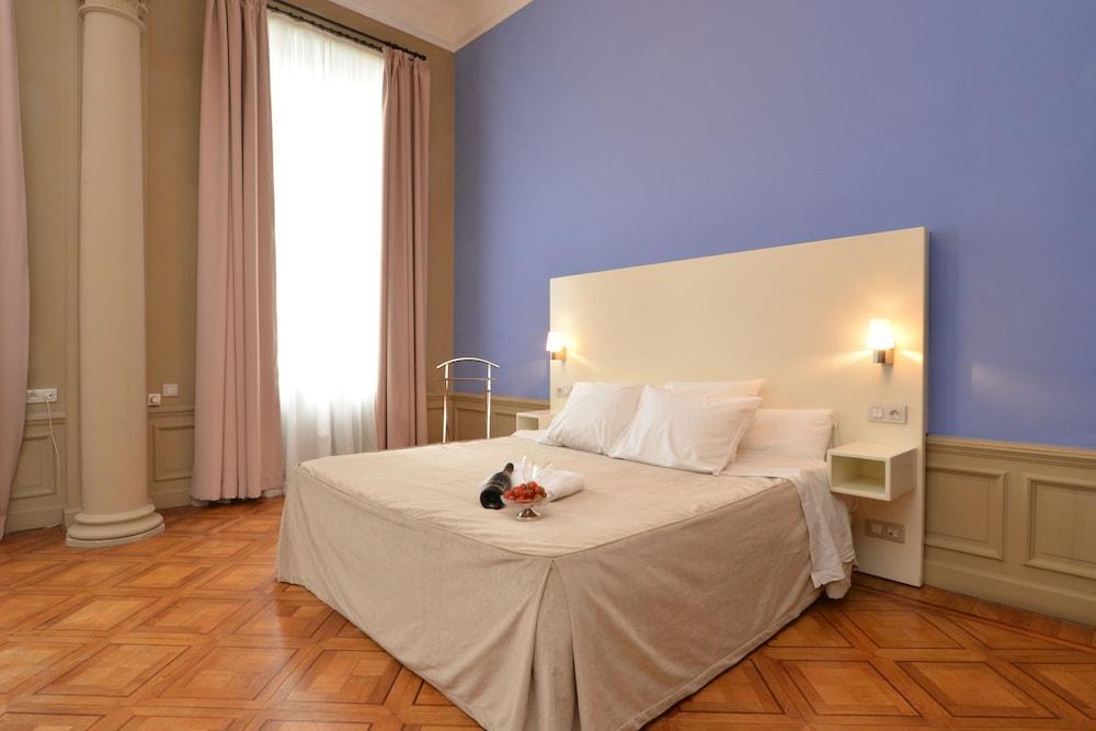 Mas Aparthotel Eu Брюссель Экстерьер фото