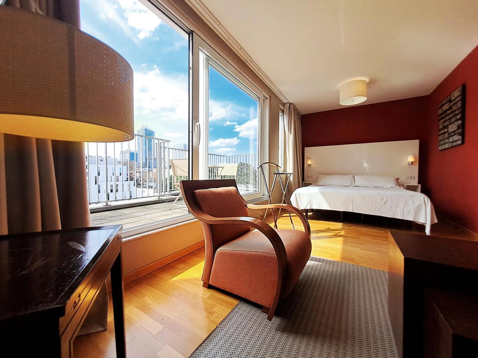 Mas Aparthotel Eu Брюссель Экстерьер фото